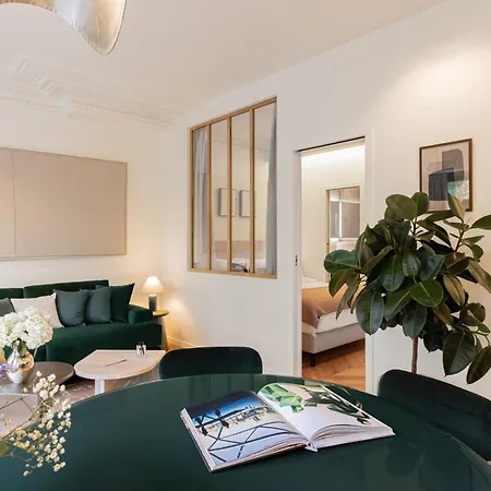 La - Voltaire Ii - 2 Bedrooms With Ac