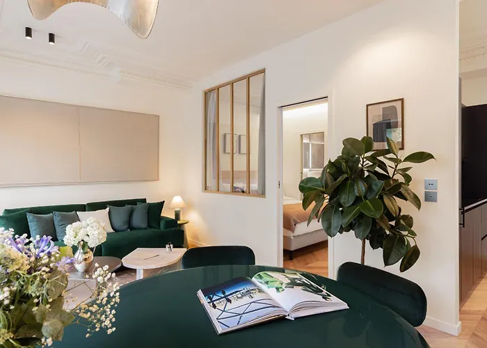 La - Voltaire Ii - 2 Bedrooms With Ac