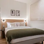 La - Voltaire Ii - 2 Bedrooms With Ac